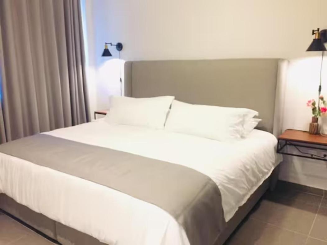 萨波潘Urban Gran Plaza公寓式酒店 外观 照片